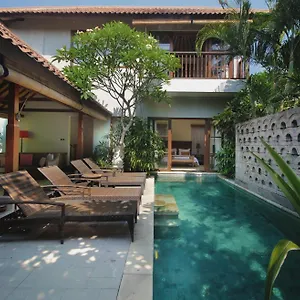 Aradhana By Ekosistem Villa Canggu (Bali)